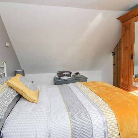 Church View Cottage Мофат Экстерьер фото