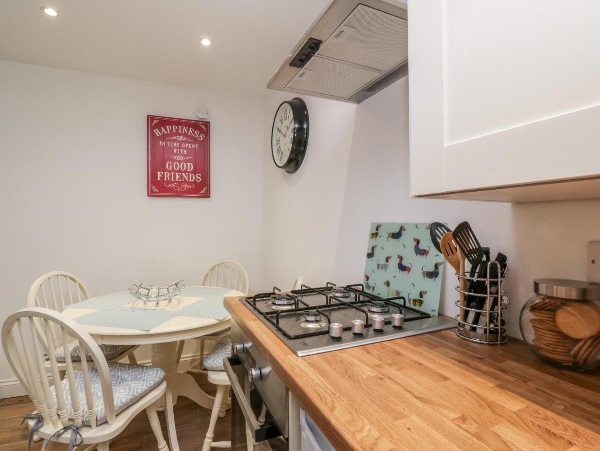 Church View Cottage Мофат Экстерьер фото