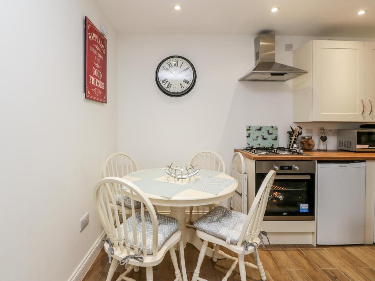 Church View Cottage Мофат Экстерьер фото
